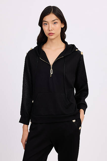 Kapuşonlu Sweatshirt