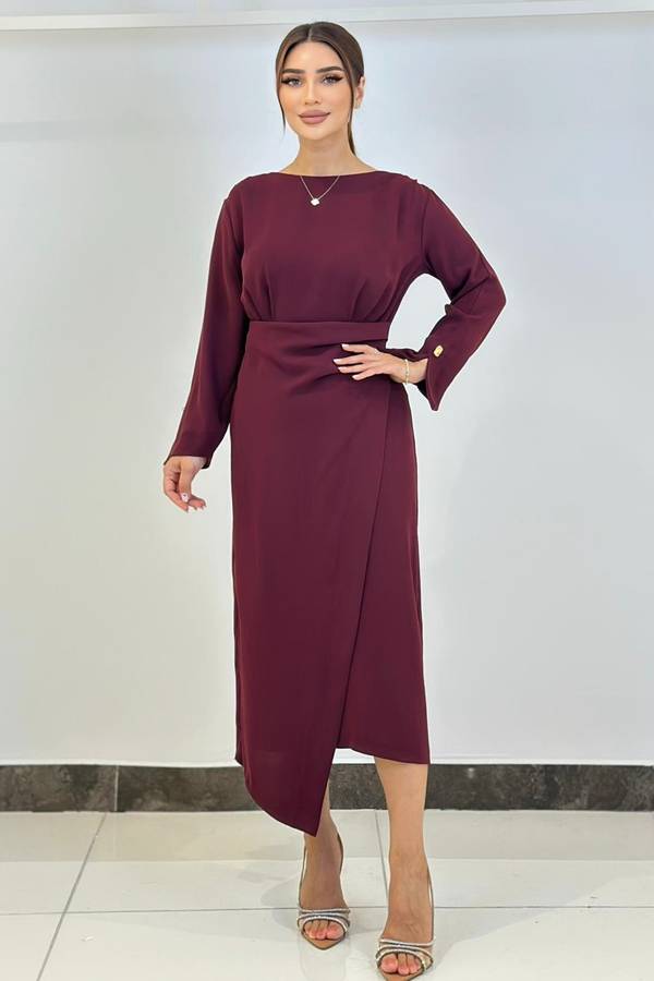 Drape detaylı asimetrik elbise